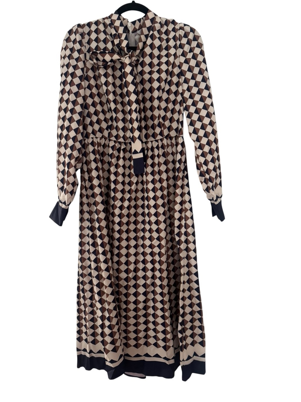 NWT Geometric Print Long Sleeve Tie-Neck Dress - Beige & Black